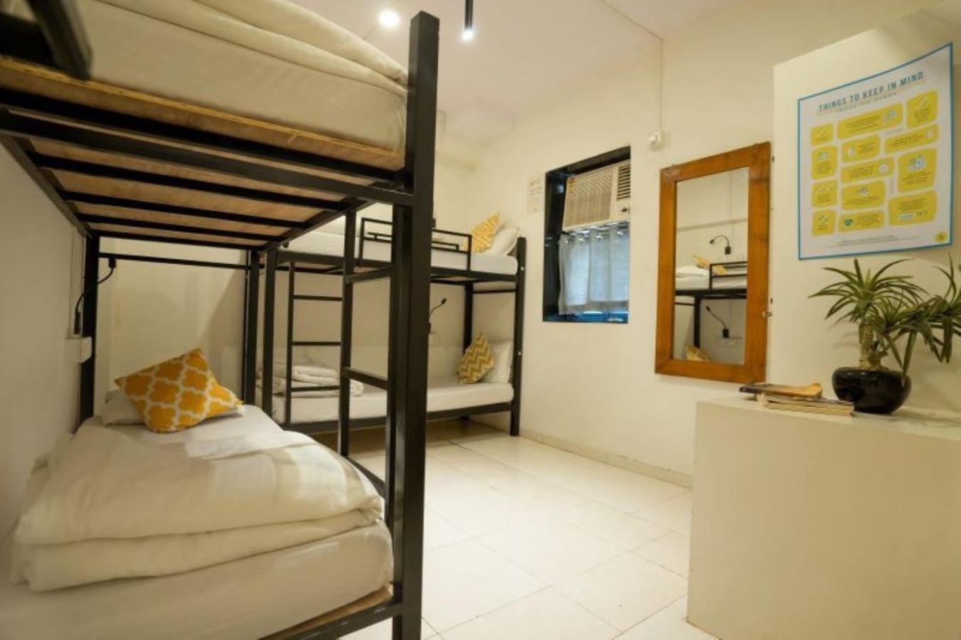 Hostel Locomo Express Mumbai